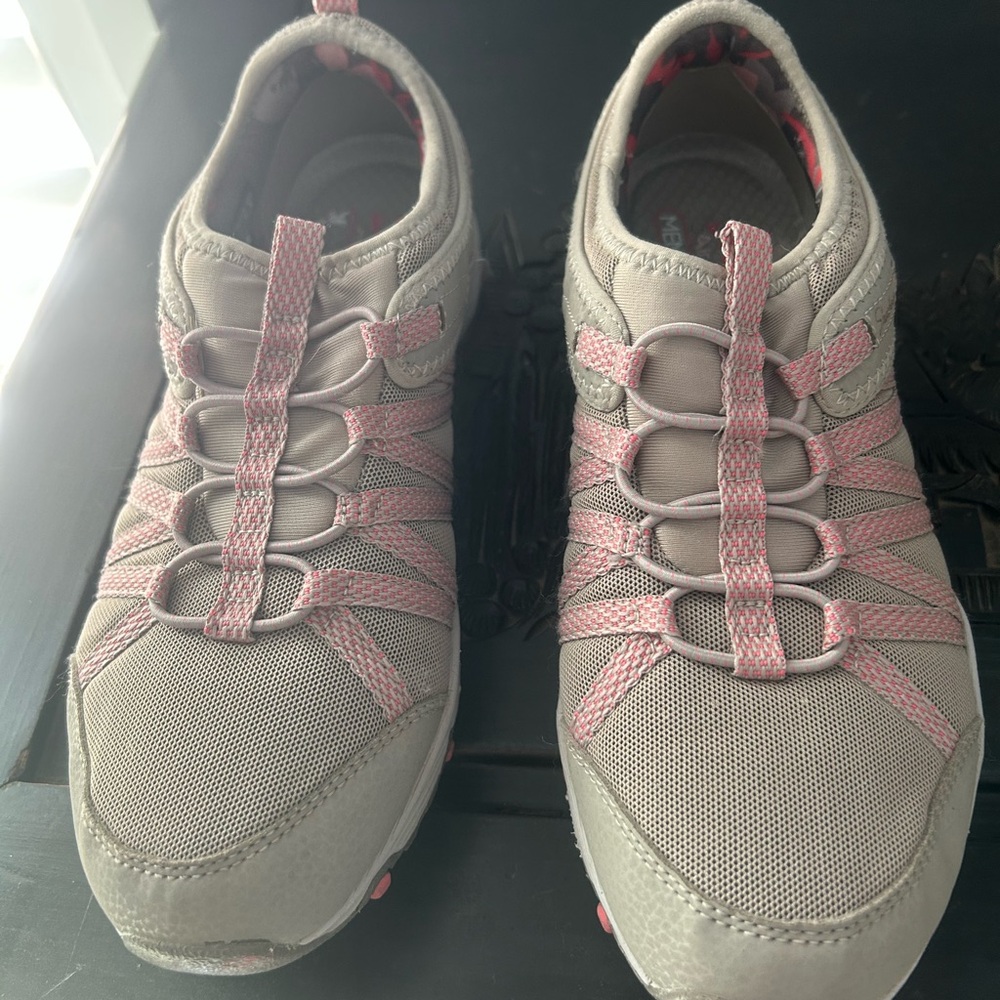 Skechers S7 Women's Tan with pink accents sneakers.